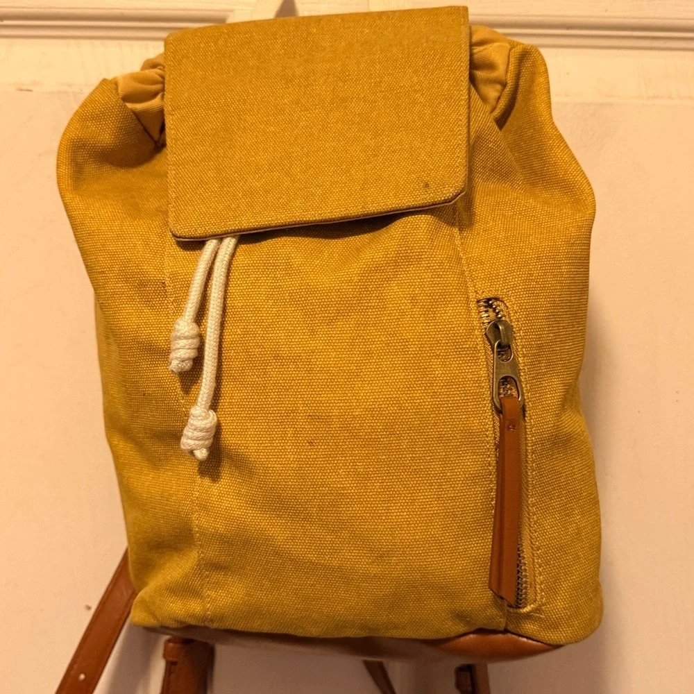 Universal Thread Backpack nwot - Picture 2 of 6